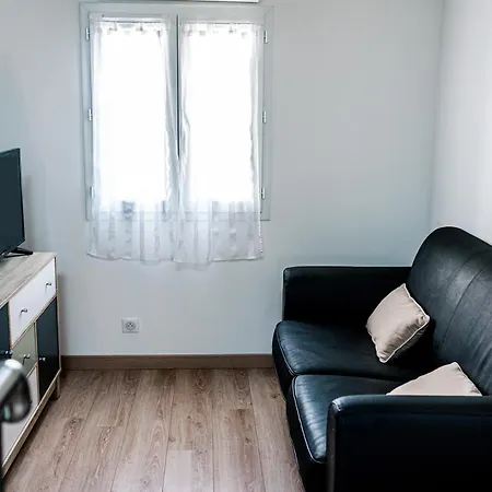 Les Bosquet Charmante Maison 2 ,parking Gratuit Au Centre De Prázdninový dům